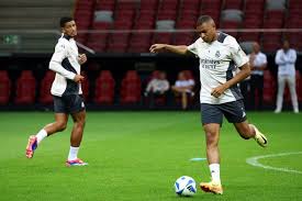 麒麟杯-久保健英2传1射古桥亨梧破门 日本6-0大胜.